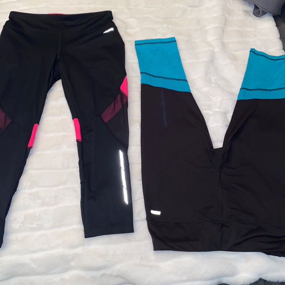 NWOT 2 pairs of workout pants (capris)
